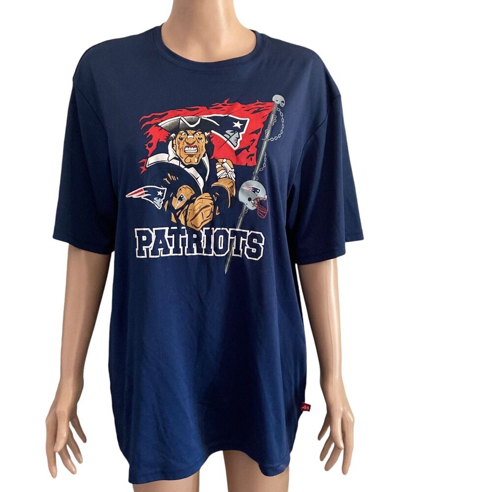 NFL Patriots Tshirt Mens Large blue new england football A4
